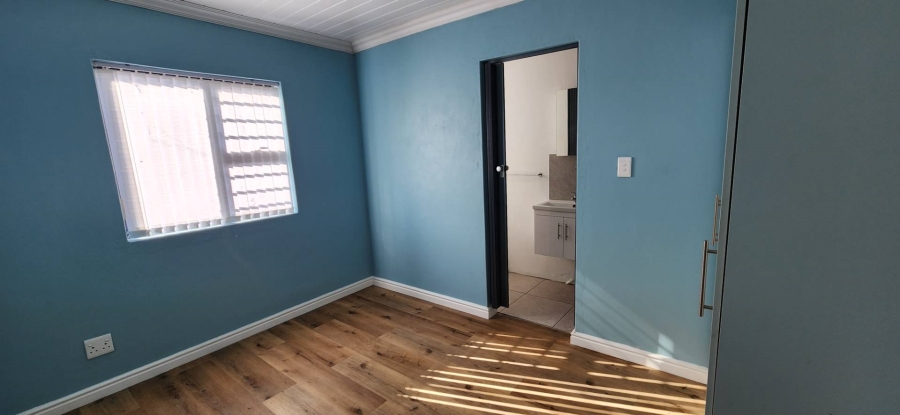 To Let 1 Bedroom Property for Rent in Klipkop Western Cape